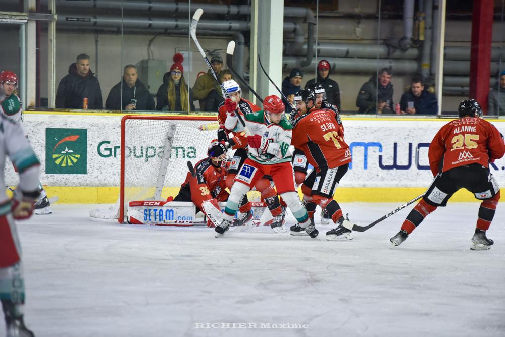 Chamonix  7 - 1 Anglet