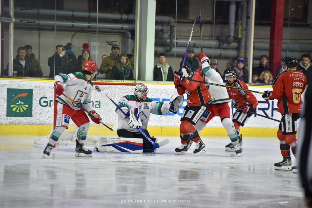 Chamonix  7 - 1 Anglet