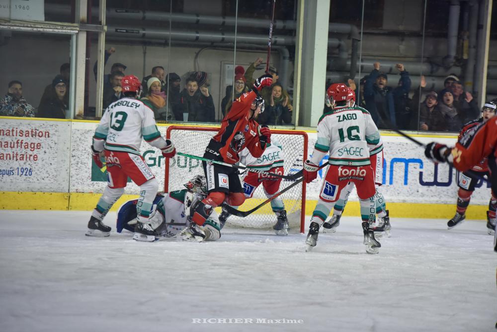 Chamonix  7 - 1 Anglet