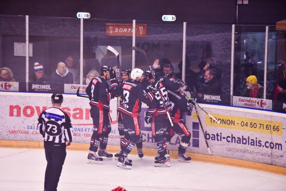 Morzine-Avoriaz 3 - 2 Neuilly/Marne