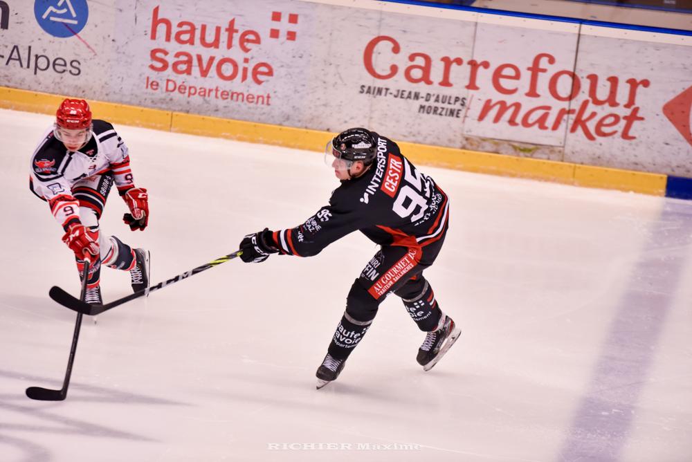 Morzine-Avoriaz 3 - 2 Neuilly/Marne