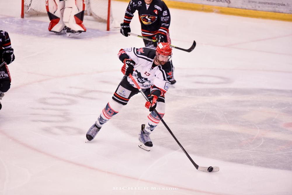 Morzine-Avoriaz 3 - 2 Neuilly/Marne