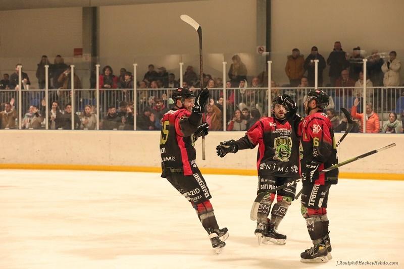 Nimes 4 - 5 Avignon