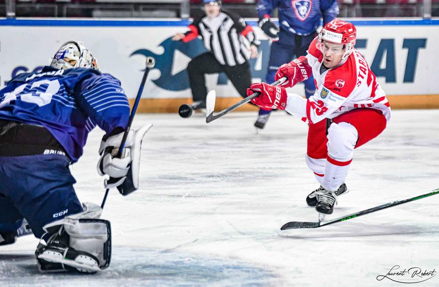 France 4 - 7 Poland