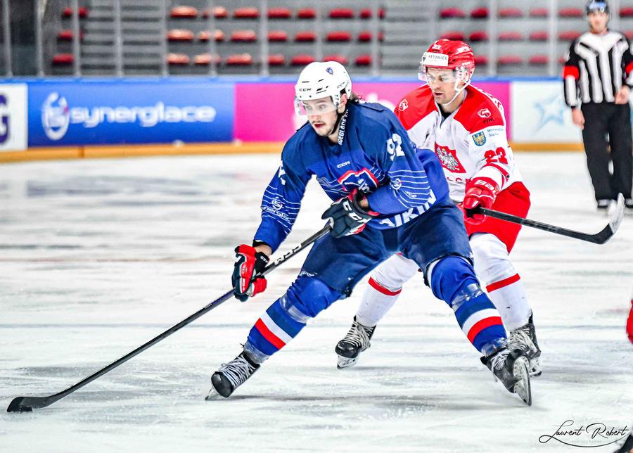 France 4 - 7 Poland