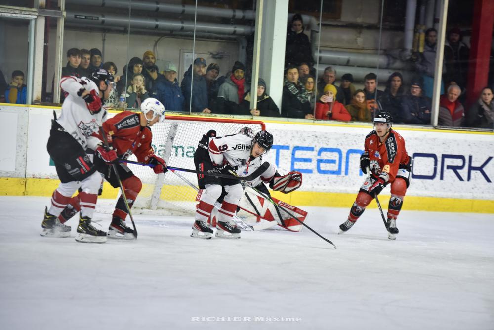 Chamonix  6 - 3 Bordeaux