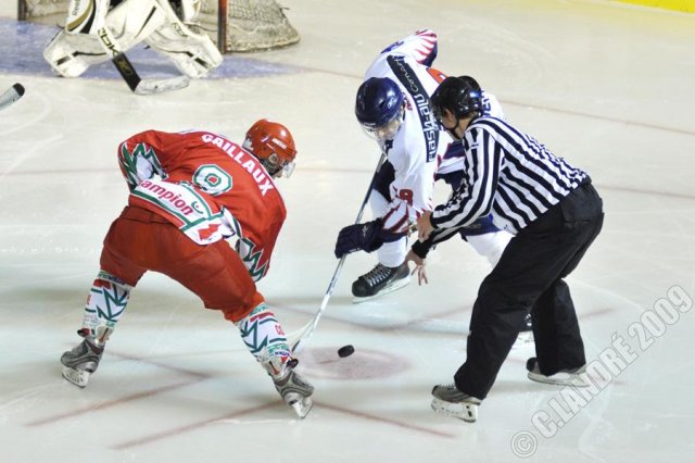 Photo hockey match Courbevoie  - Nice le 12/09/2009