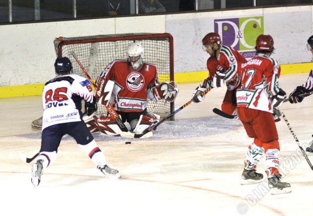 Photo hockey match Courbevoie  - Nice le 12/09/2009