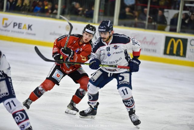 Photo hockey match Chamonix  - Angers  le 27/12/2022
