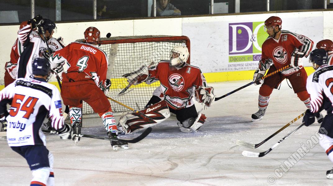 Courbevoie  3 - 8 Nice