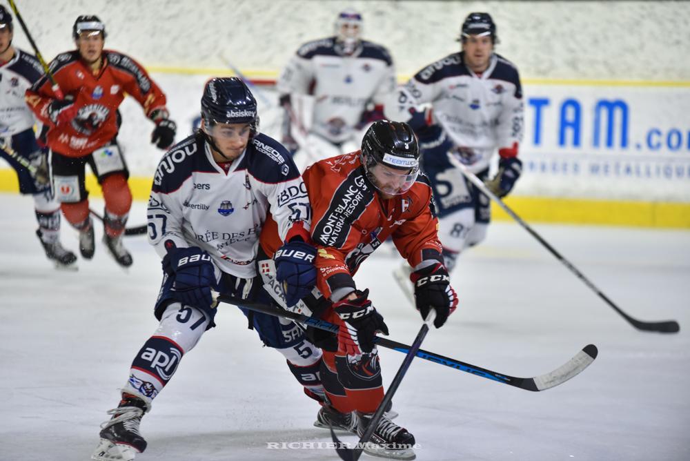 Chamonix  5 - 4 Angers 