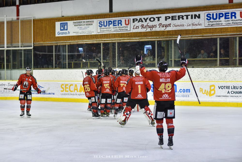 Chamonix  5 - 4 Angers 