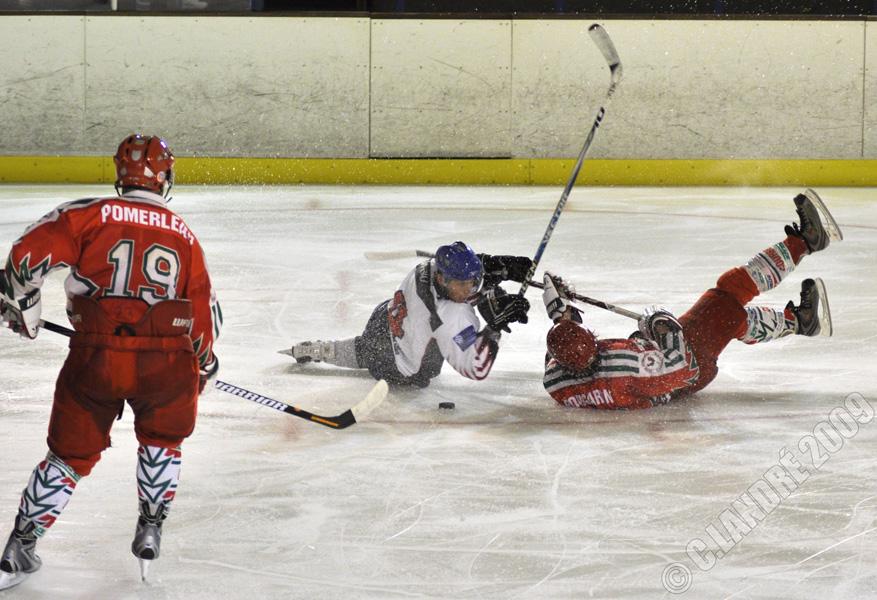 Courbevoie  3 - 8 Nice