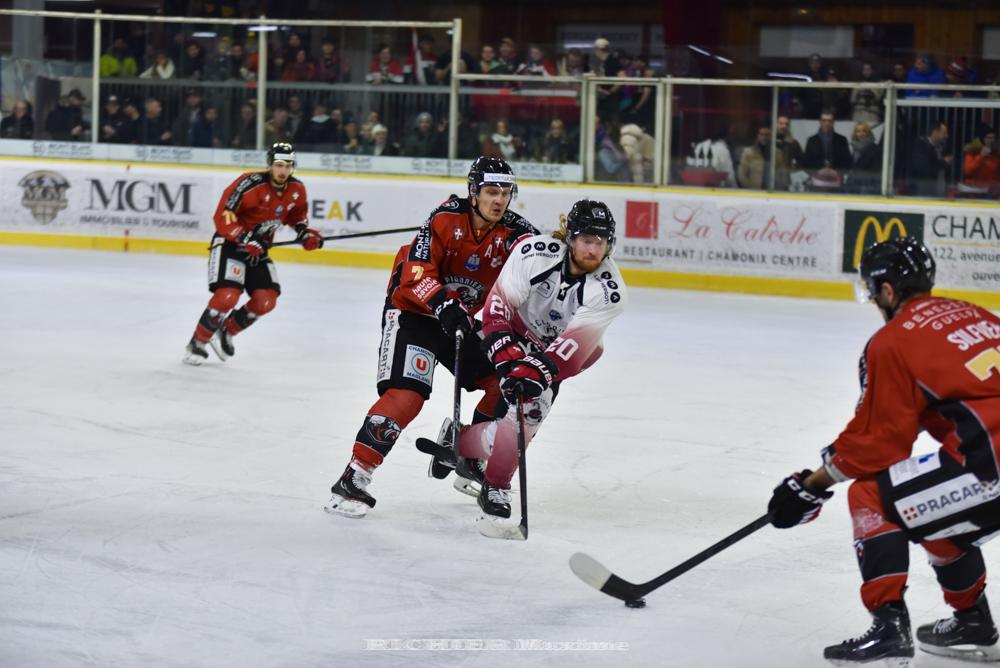 Chamonix  7 - 4 Mulhouse