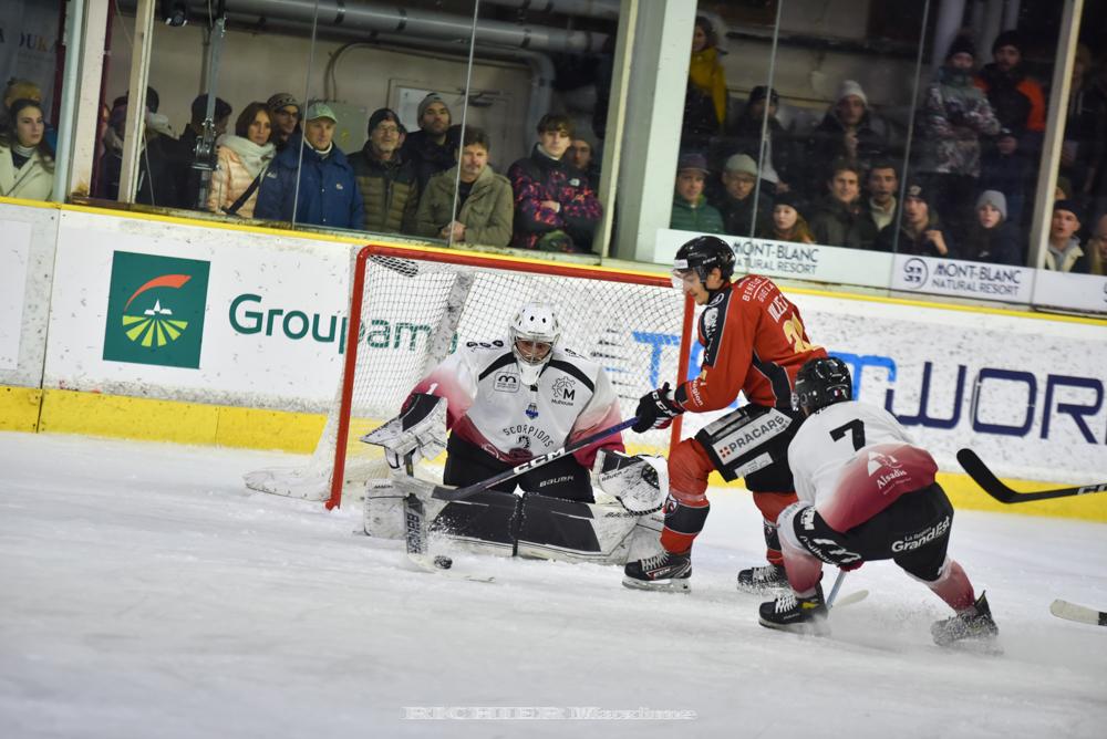 Chamonix  7 - 4 Mulhouse