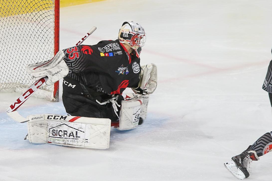 Amiens  4 - 0 Anglet