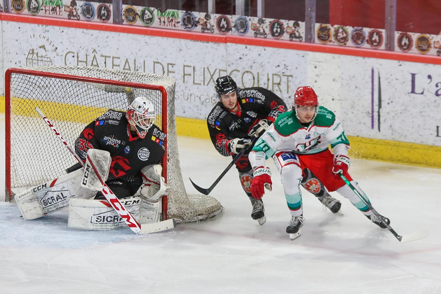 Amiens  4 - 0 Anglet