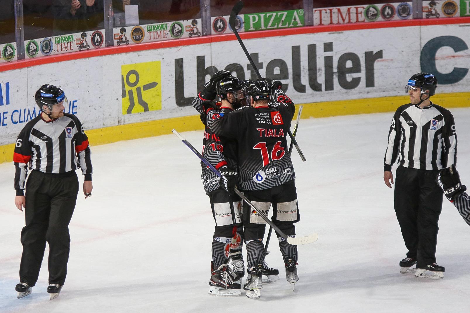 Amiens  4 - 0 Anglet
