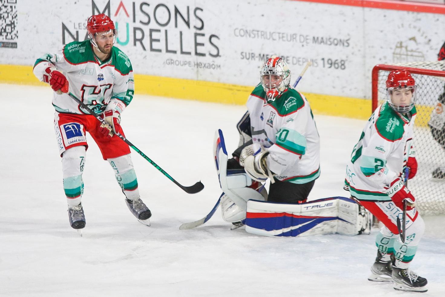 Amiens  4 - 0 Anglet