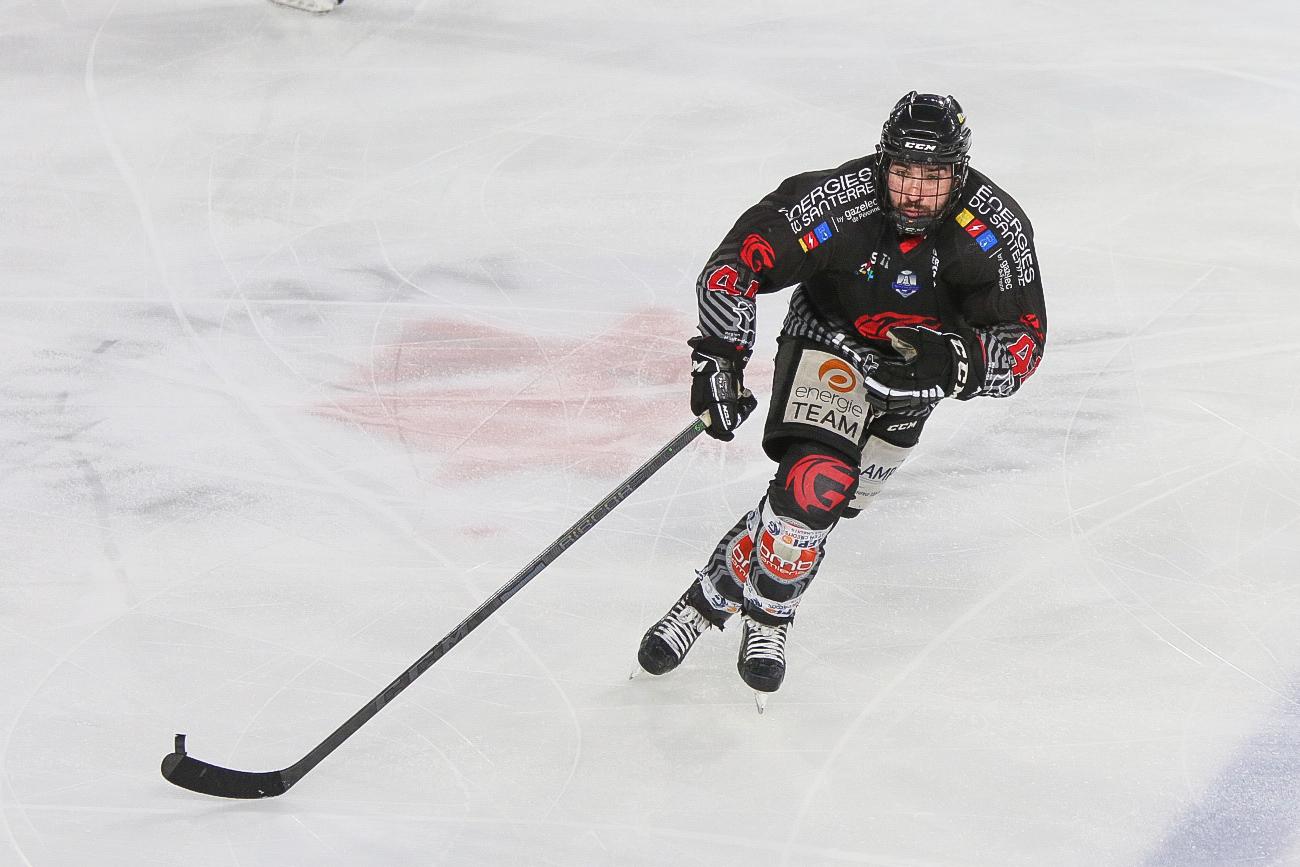 Amiens  4 - 0 Anglet
