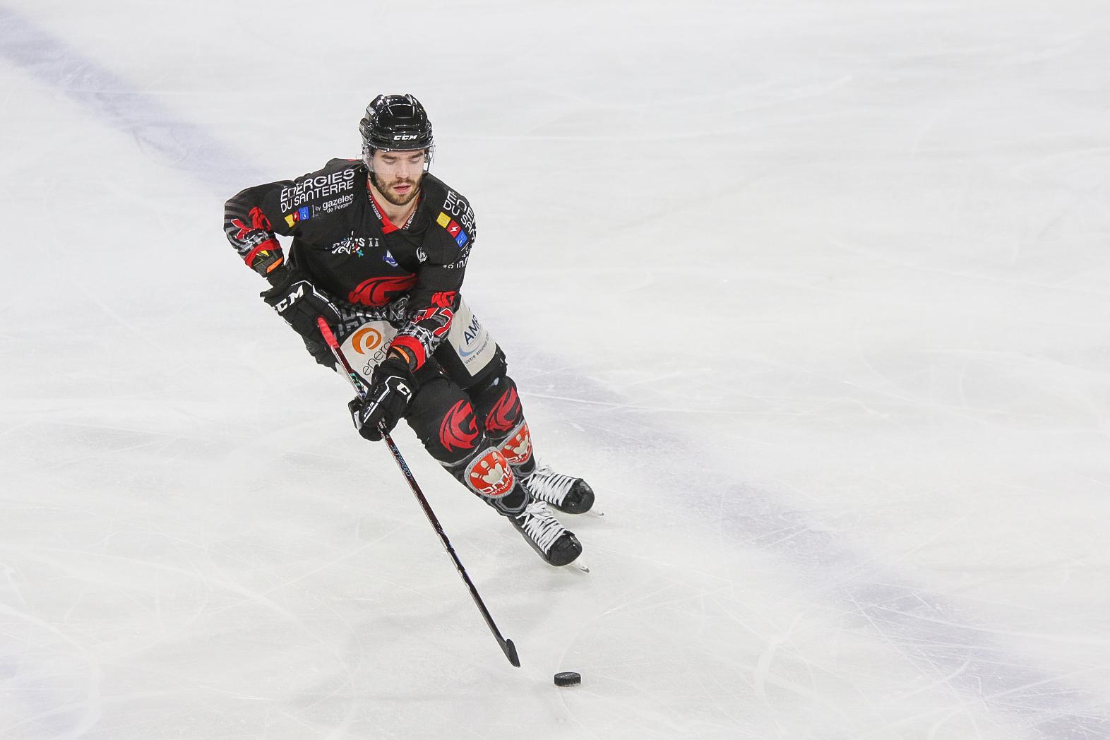 Amiens  4 - 0 Anglet