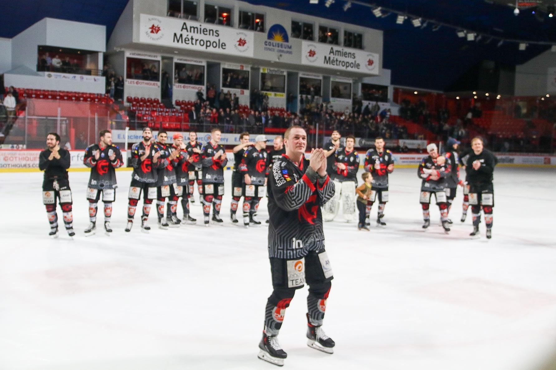 Amiens  4 - 0 Anglet
