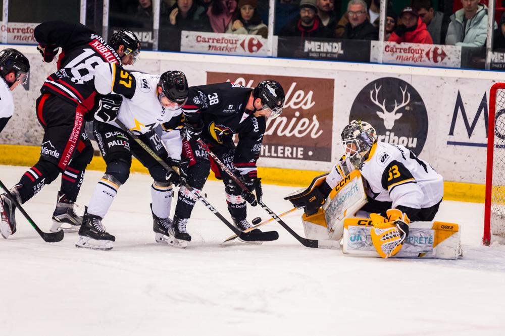 Morzine-Avoriaz 1 - 4 Strasbourg 