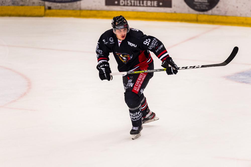 Morzine-Avoriaz 1 - 4 Strasbourg 