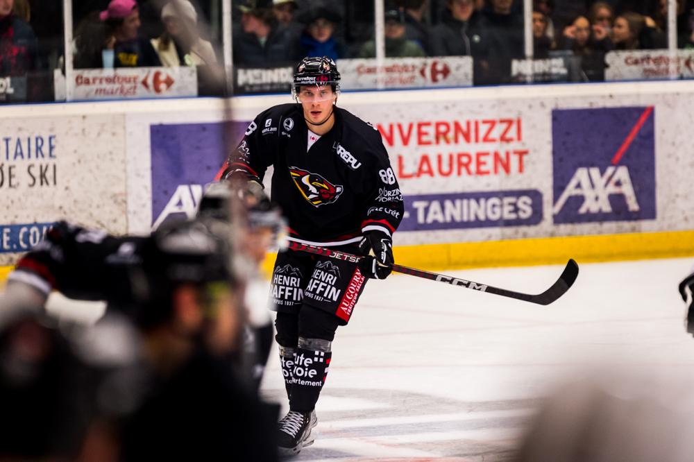 Morzine-Avoriaz 1 - 4 Strasbourg 