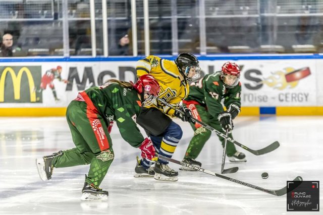 Photo hockey match Cergy-Pontoise / Féminin - Evry / Viry  - Féminin le 07/01/2023