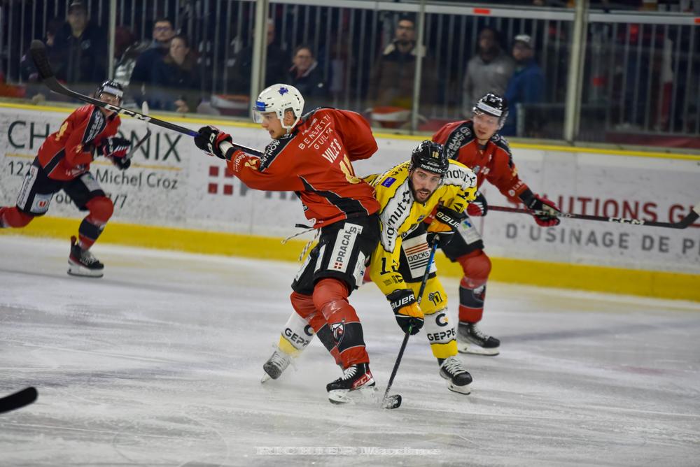 Chamonix  1 - 5 Rouen