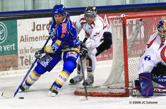 Villard-de-Lans 0 - 5 Grenoble 