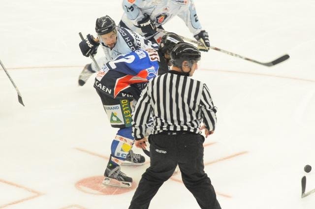 Photo hockey match Caen  - Angers  le 15/09/2009