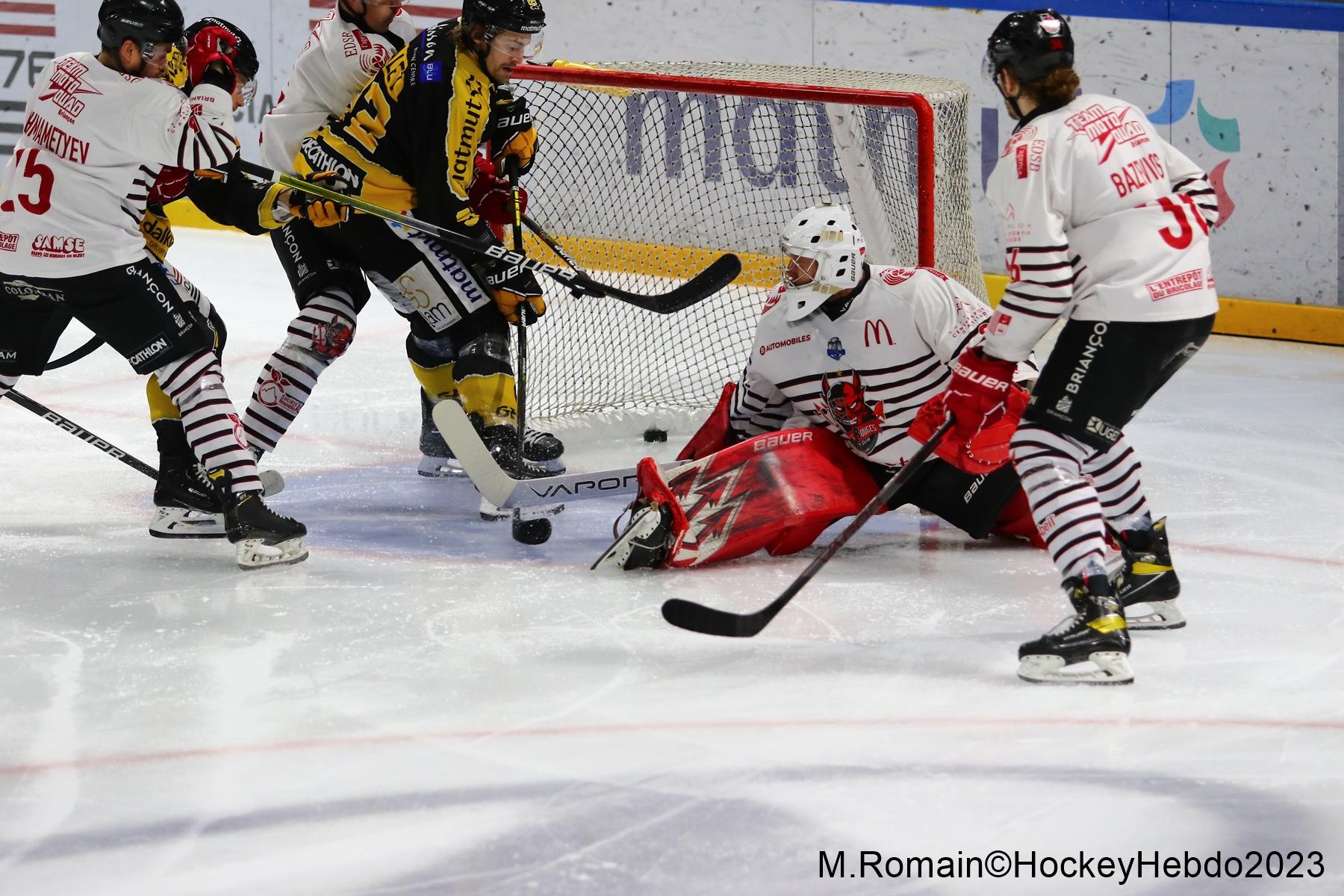 Rouen 10 - 1 Briançon 