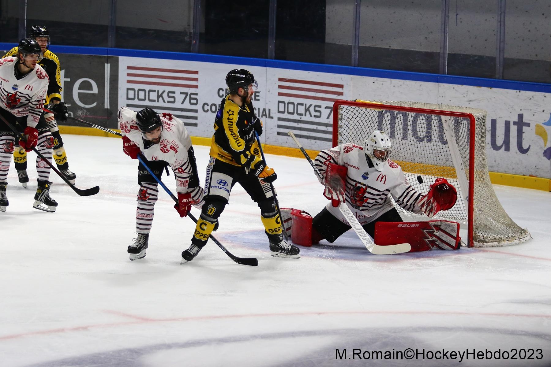 Rouen 10 - 1 Briançon 