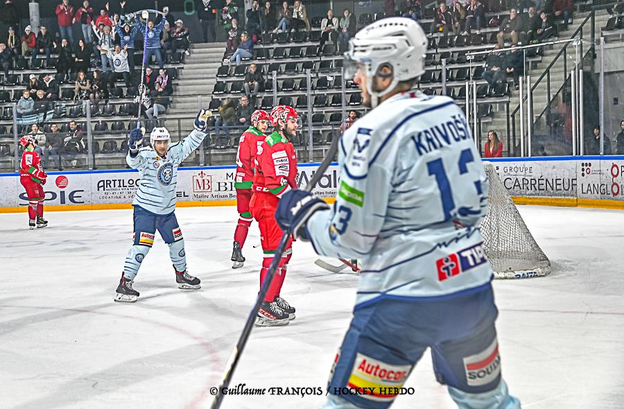 Nitra (SVK) 3 - 2 Cardiff