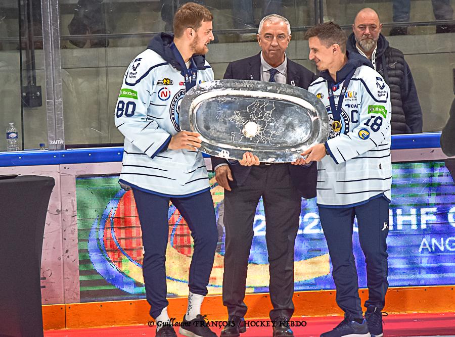 Nitra (SVK) 3 - 2 Cardiff