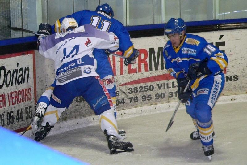 Villard-de-Lans 5 - 1 Avignon