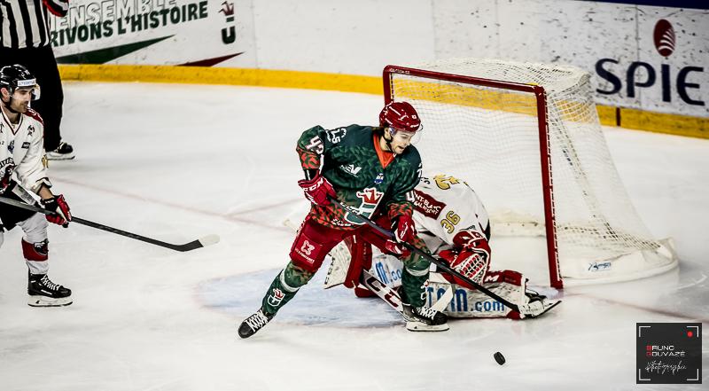 Cergy-Pontoise 2 - 1 Chamonix 