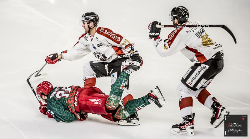 Cergy-Pontoise 2 - 1 Chamonix 