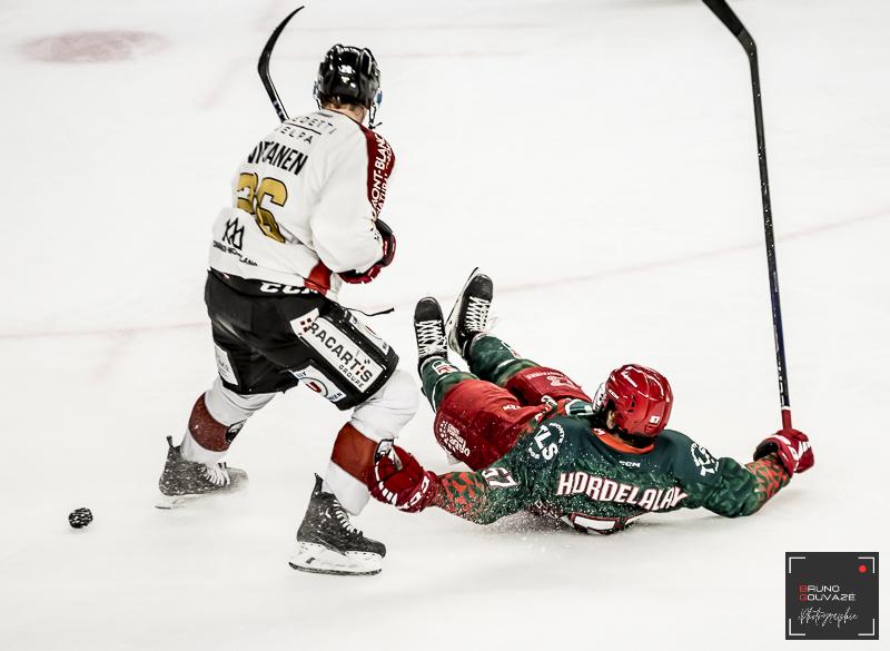Cergy-Pontoise 2 - 1 Chamonix 