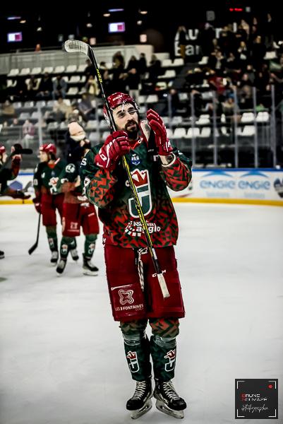 Cergy-Pontoise 2 - 1 Chamonix 