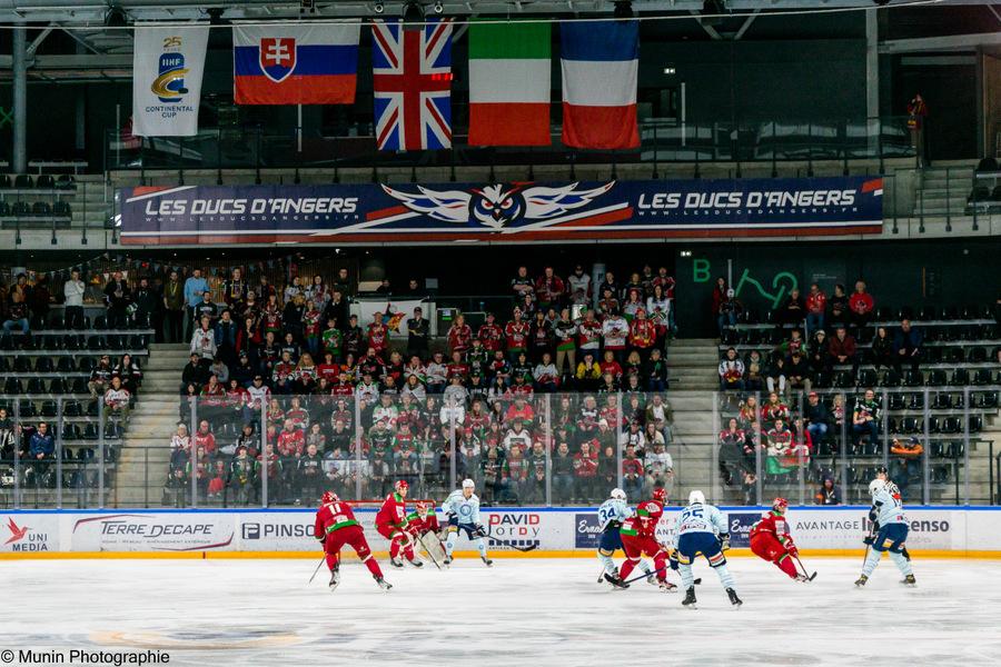 Nitra (SVK) 3 - 2 Cardiff