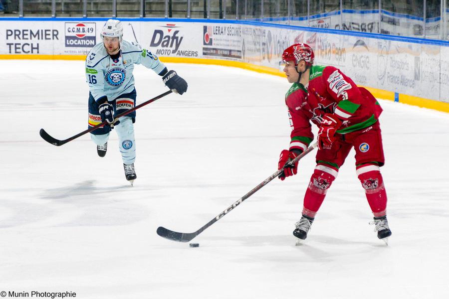 Nitra (SVK) 3 - 2 Cardiff