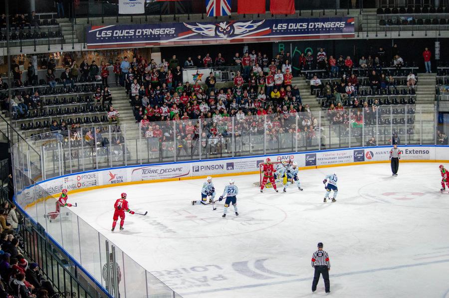 Nitra (SVK) 3 - 2 Cardiff