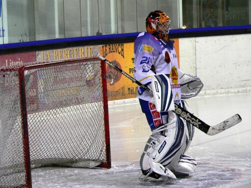 Villard-de-Lans 5 - 1 Avignon