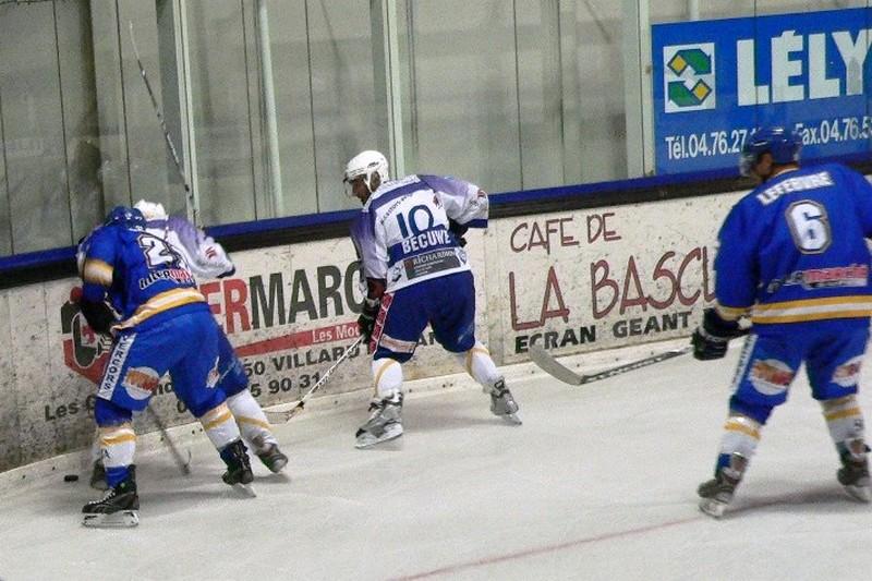 Villard-de-Lans 5 - 1 Avignon