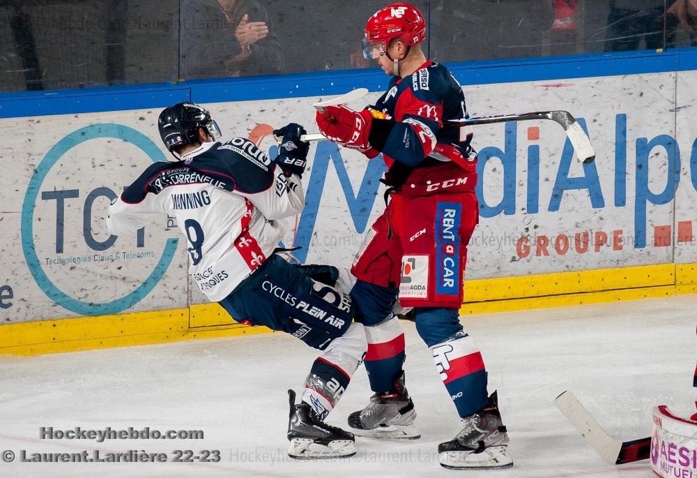 Grenoble  3 - 2 Angers 