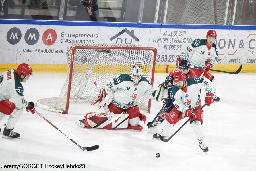 Angers  4 - 5 Cergy-Pontoise