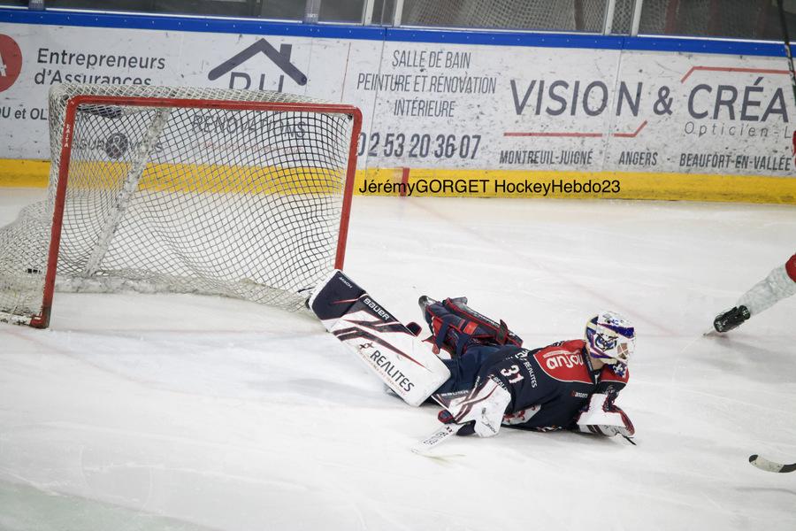Angers  4 - 5 Cergy-Pontoise